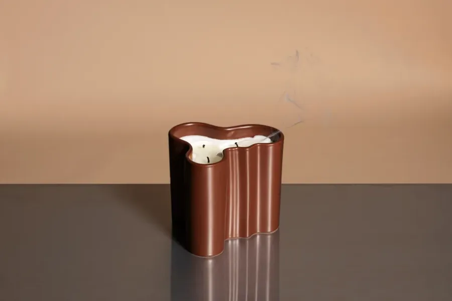 Iittala Aalto geurkaars 11 cm, Eld in Dutch is Vuur< Geurkaarsen & Aroma Diffusers