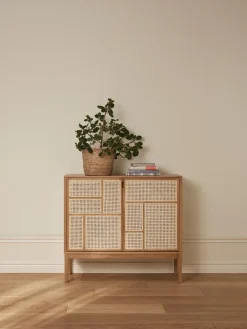 Design House Stockholm Air dressoir, Eiken, 120x110 cm, met poten< Kasten & Vitrines