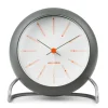 Arne Jacobsen Clocks AJ Bankers tafelklok Ø11 cm, Donkergrijs< Tafelklokken