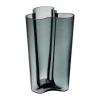 Iittala Alvar Aalto vaas donkergrijs, 251 mm.< Vazen