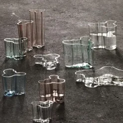 Iittala Alvar Aalto vaas zalmroze, 160 mm.< Vazen
