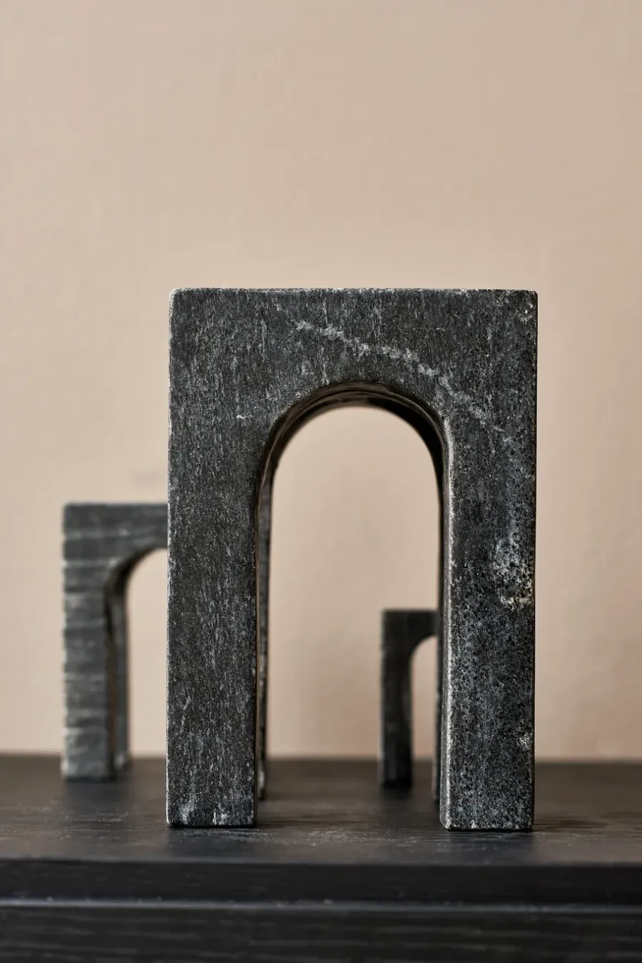 Gejst Arkis boekensteun 3-delig, Zwart< Decoratieve Accessoires