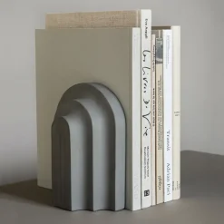 Woud Arkiv boekensteun, Grijs beton< Decoratieve Accessoires