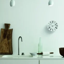 Arne Jacobsen Clocks Arne Jacobsen Roman wandklok, Ø 16 cm< Wandklokken