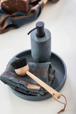 Mette Ditmer Attitude dienblad Ø22 cm, Slate blue< Decoratieve Accessoires|Decoratieve Dienbladen