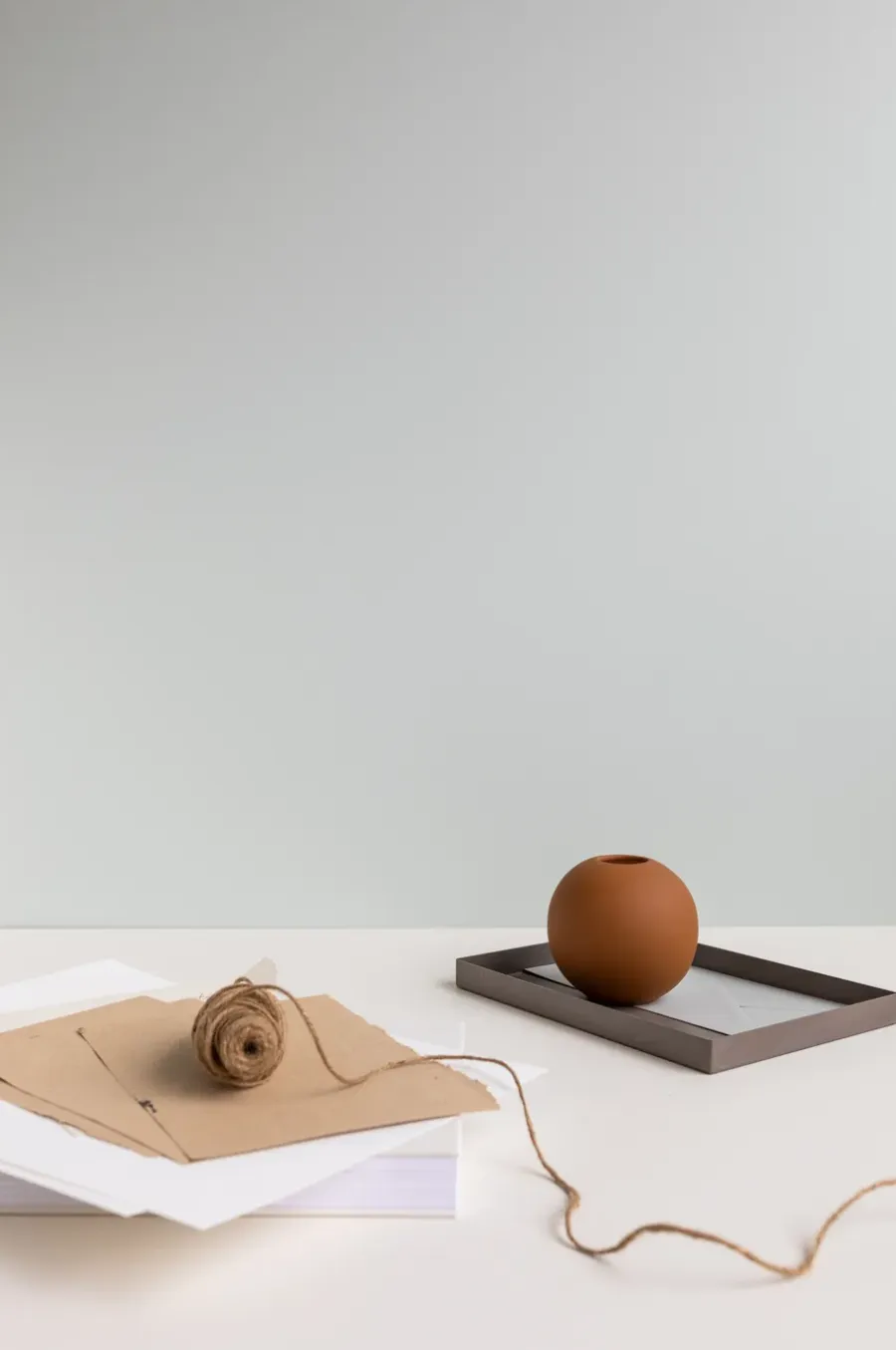 Cooee Design Ball vaas coconut, 10 cm< Vazen
