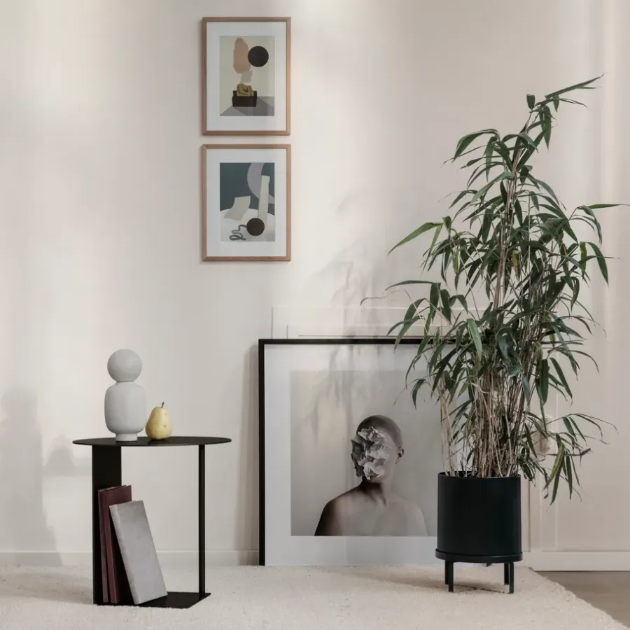Ferm Living Bau bloempot groot Ø28 cm, Zwart< Bloempotten