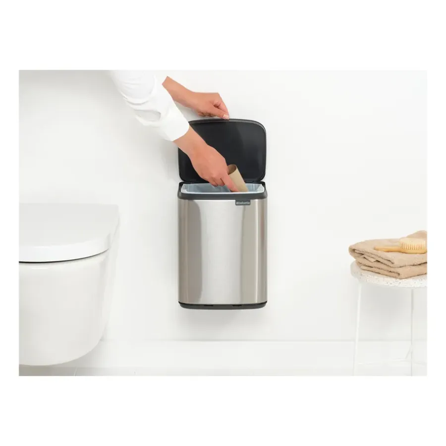 Brabantia Bo afvalemmer 7 l, Matgeborsteld staal< Pedaalemmers