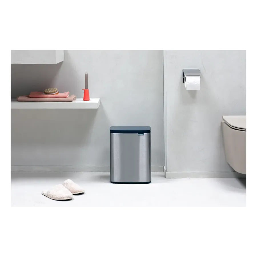Brabantia Bo afvalemmer 7 l, Matgeborsteld staal< Pedaalemmers