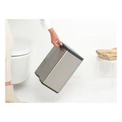 Brabantia Bo afvalemmer 12 l, Matgeborsteld staal< Pedaalemmers