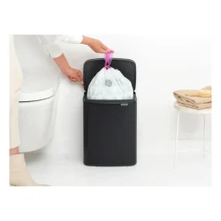 Brabantia Bo afvalemmer 12 l, Matte black< Pedaalemmers
