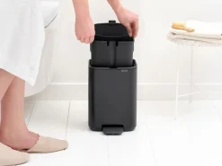 Brabantia Bo pedaalemmer 4 L, Matt Black< Pedaalemmers