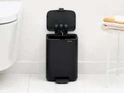 Brabantia Bo pedaalemmer 4 L, Matt Black< Pedaalemmers