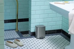 Brabantia Bo pedaalemmer 4 L, Matt Steel Fingerprint Proof< Pedaalemmers