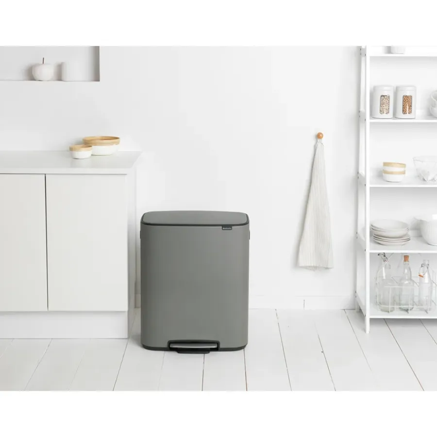 Brabantia Bo pedaalemmer 60 L, Mineral concrete grey< Pedaalemmers
