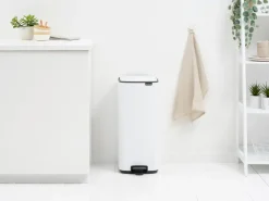 Brabantia Bo pedaalemmer 30 L, White< Pedaalemmers