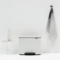 Brabantia Bo pedaalemmer 3 x 11 l., wit< Pedaalemmers
