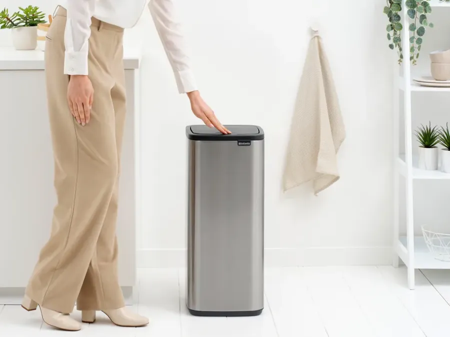 Brabantia Bo Touch Bin 30 L, Matt Steel Fingerprint Proof< Pedaalemmers