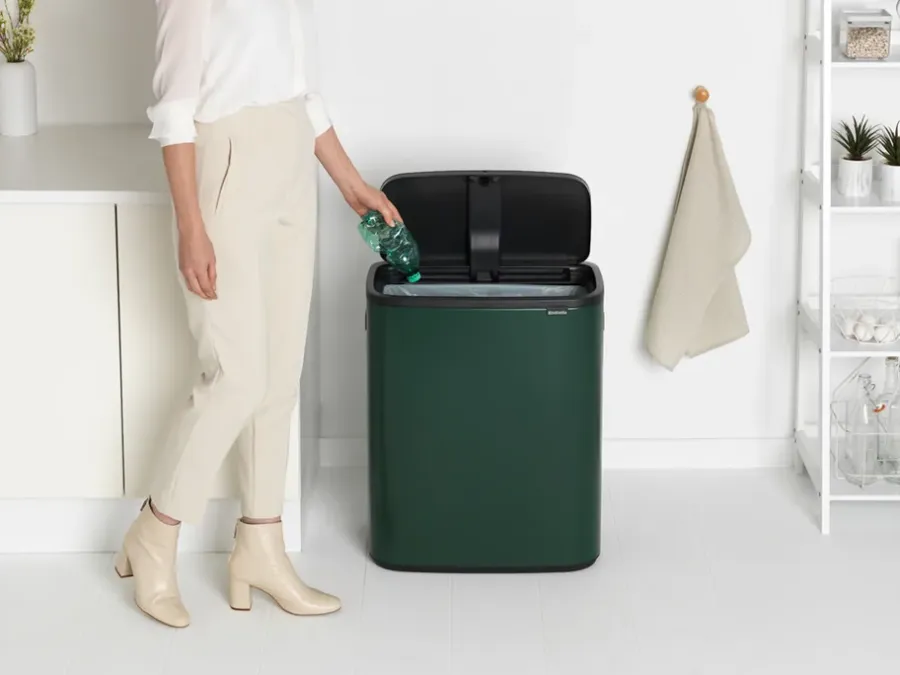 Brabantia Bo touch bin 60 L, Pine green< Prullenbakken