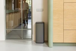 Brabantia Bo Touch Bin 30 L, Platinum< Pedaalemmers