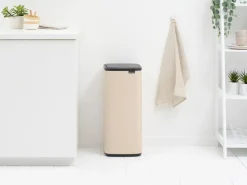 Brabantia Bo Touch Bin 30 L, Soft Beige< Pedaalemmers