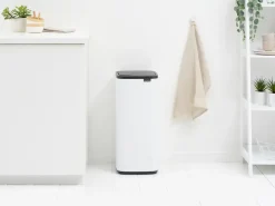 Brabantia Bo Touch Bin 30 L, White< Pedaalemmers