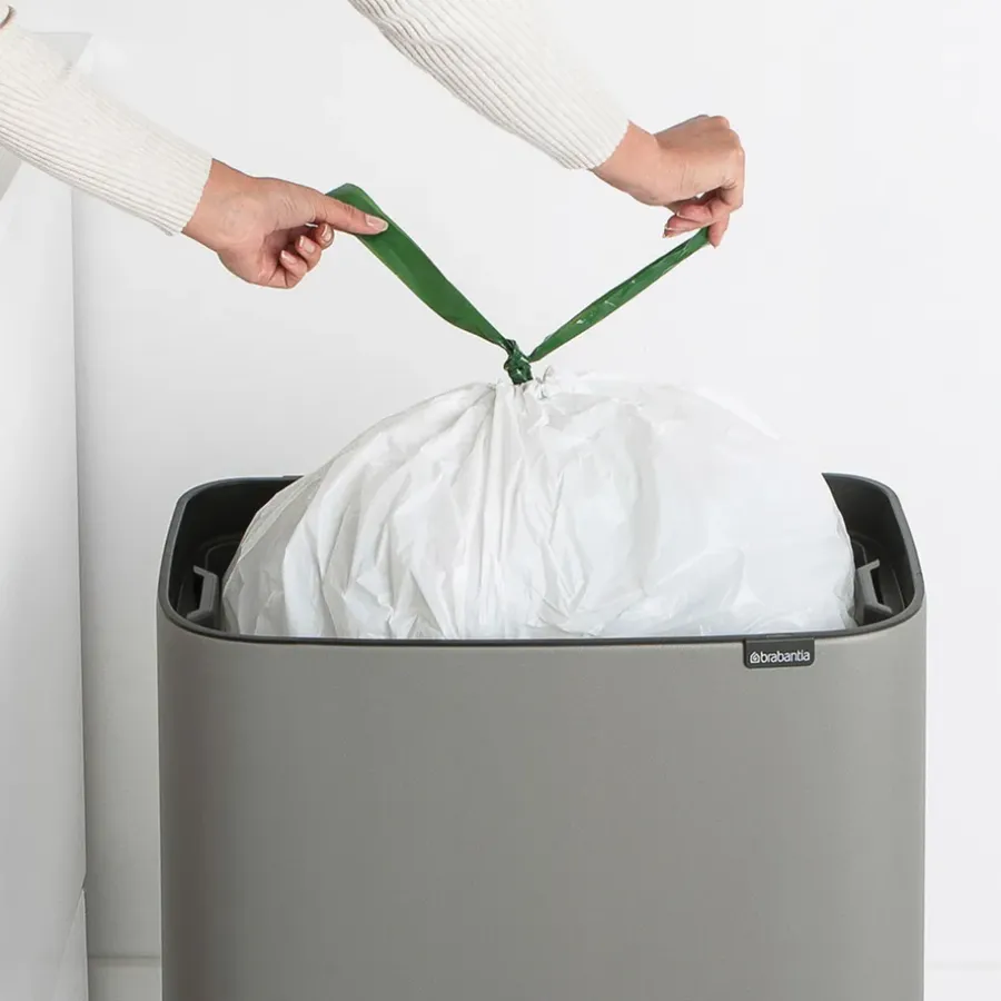 Brabantia Bo touch bin 36 liter, Mineral concrete grey< Pedaalemmers