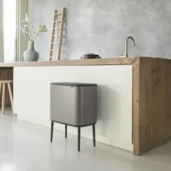 Brabantia Bo touch bin 36 liter, platinum (platina)< Pedaalemmers