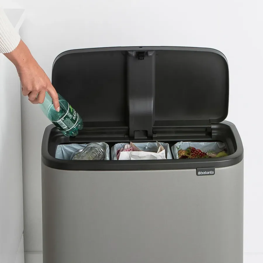 Brabantia Bo touch bin 3 x 11 liter, Mineral concrete grey< Pedaalemmers
