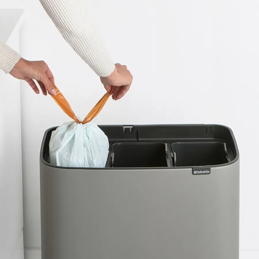 Brabantia Bo touch bin 3 x 11 liter, Mineral concrete grey< Pedaalemmers