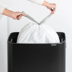 Brabantia Bo touch bin high 60 L, Mat zwart< Prullenbakken
