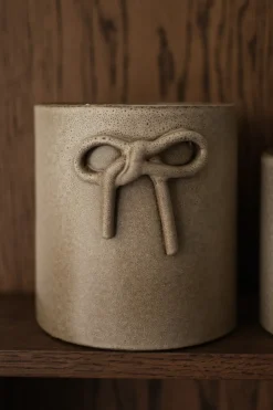 DBKD Bow pot Ø14 cm, Beige< Kerstdecoraties
