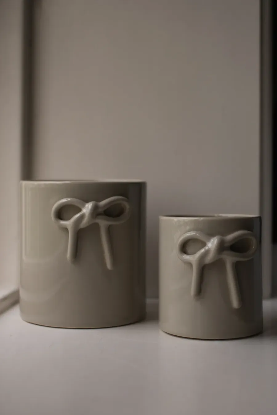 DBKD Bow pot Ø11 cm, Shiny mole< Bloempotten