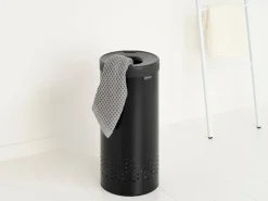 Brabantia wasbox met kunststof deksel 35 L, Matzwart< Wasmanden