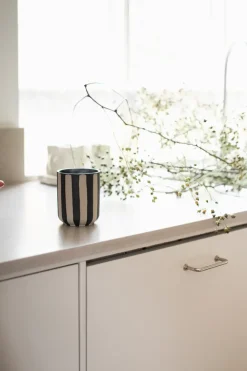 DBKD Burn geurkaars 60 u., Stripe black< Geurkaarsen & Aroma Diffusers