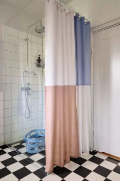 HAY Check douchegordijn 180x200 cm, Blue< Douchegordijnen