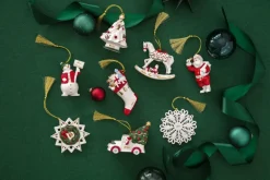 Villeroy & Boch Christmas Classics kersthanger sneeuwpop, Wit< Kerstdecoraties