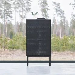 A2 Collect kast 2012, Zwart< Kasten & Vitrines