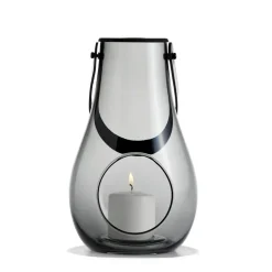 Holmegaard Design With Light kaarsenhouder smoke, 25 cm.< Kaarsenhouders & Kaarsenborden