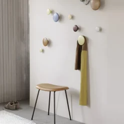 Muuto Dots wandhaak pale blue (blauw), groot< Haken & Hangers|Opbergoplossingen Voor De Kinderkamer