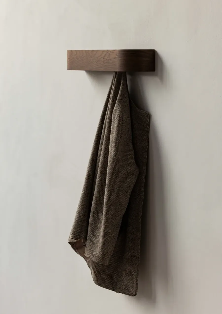 Audo Copenhagen Epoch kapstok 50 cm, Donkergebeitst eiken< Kapstokken & Hangrekken