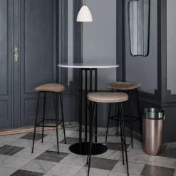 GUBI F.A.33 Spiegel, black brass, groot< Wandspiegels