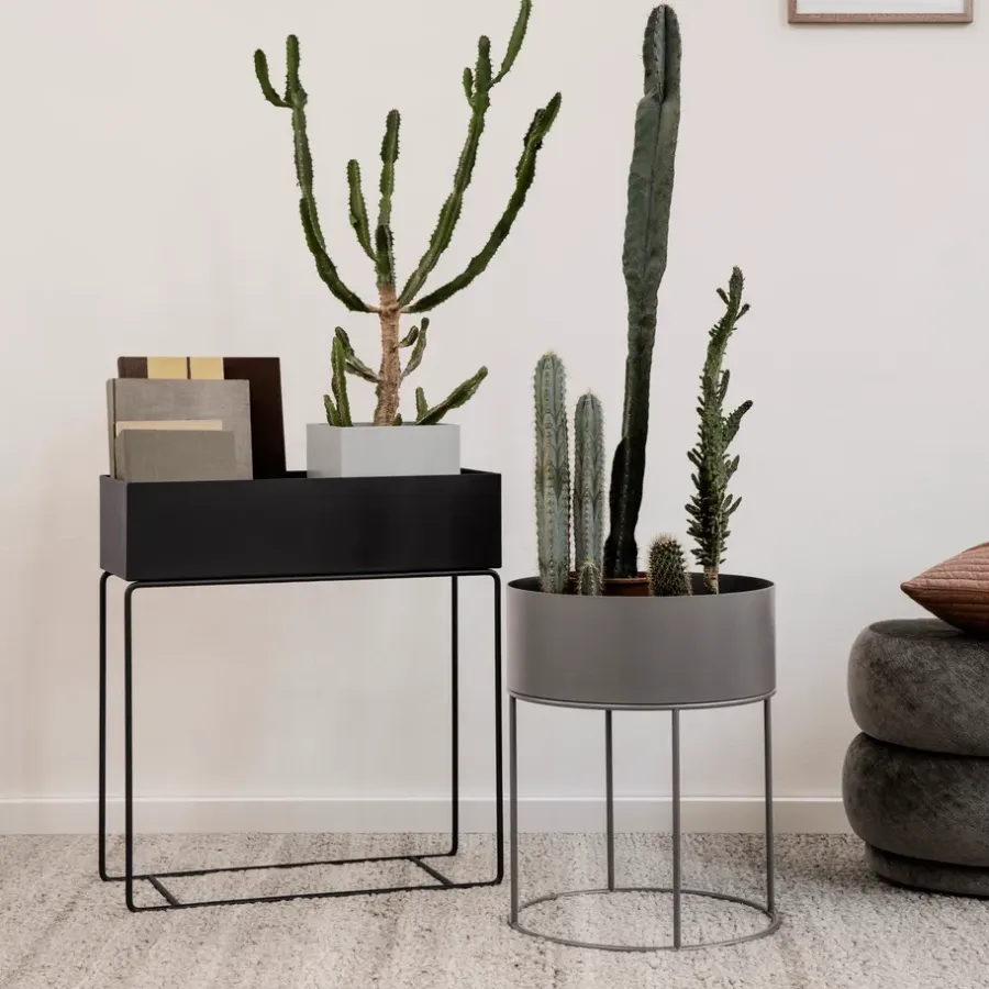 Ferm Living plantenbak, zwart< Bloempotten