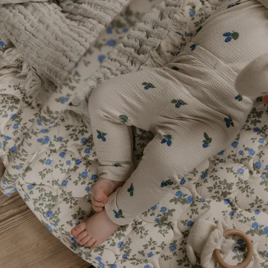 Garbo&Friends Fijne satijnen babygym, Ø90 cm< Kinderkamer Interieuraccessoires|Kinderkamer Interieuraccessoires