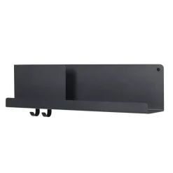 Muuto Folded plank middel, zwart< Planken & Planksystemen