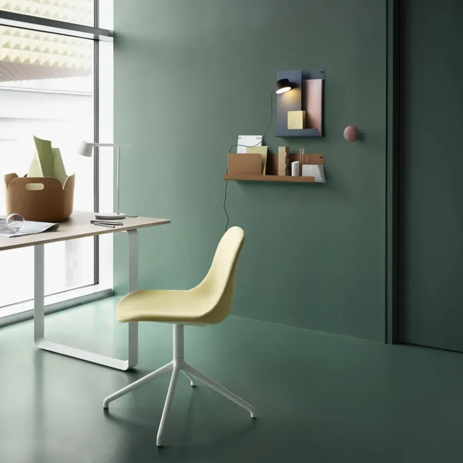 Muuto Folded plank 29,5x40 cm, Olive< Planken & Planksystemen