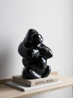 Kosta Boda Gabba Gabba Hey sculptuur 305 mm, Zwart< Glaskunst