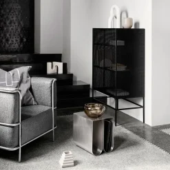 Kristina Dam Studio Grid kast, black< Kasten & Vitrines