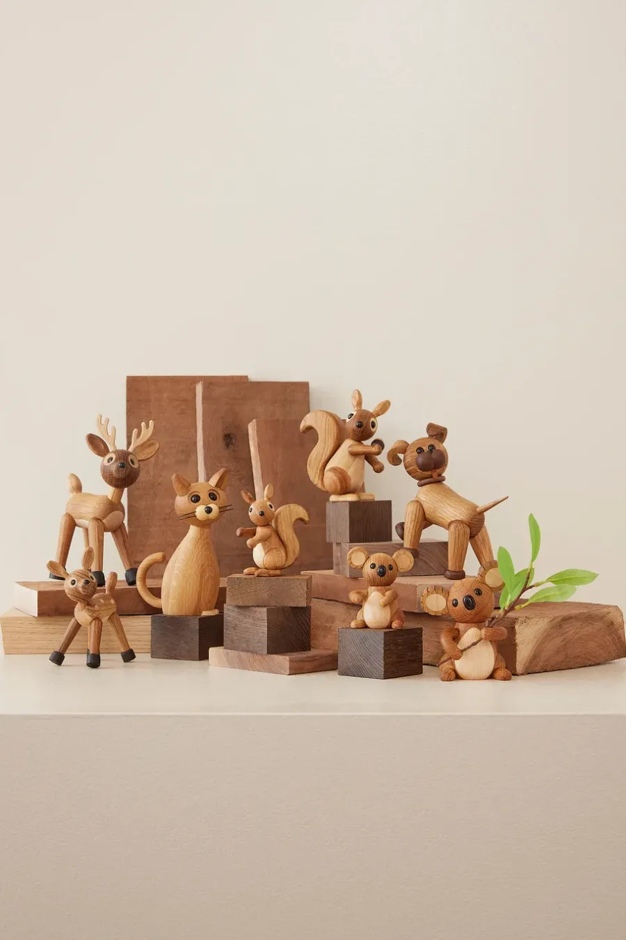 Spring Copenhagen Hazel eekhoorn decoratie 11,5 cm, Eik< Houten Beelden