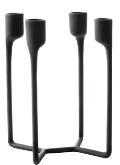 Normann Copenhagen Heima kaarsenhouder, zwart< Kandelaars